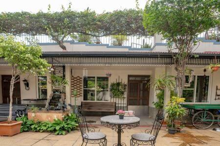 Eden Garden Villa By Jadecaps Nr Mg Road Garden 벵갈루루 외부 사진