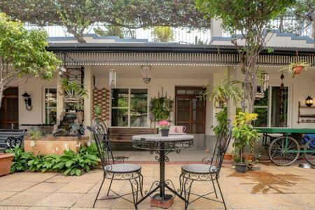 Eden Garden Villa By Jadecaps Nr Mg Road Garden 벵갈루루 외부 사진