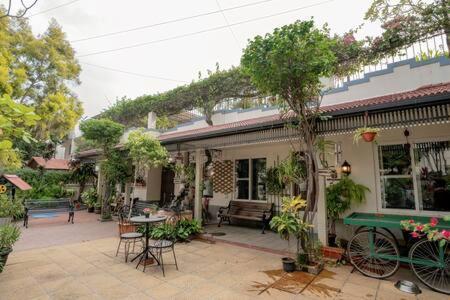 Eden Garden Villa By Jadecaps Nr Mg Road Garden 벵갈루루 외부 사진