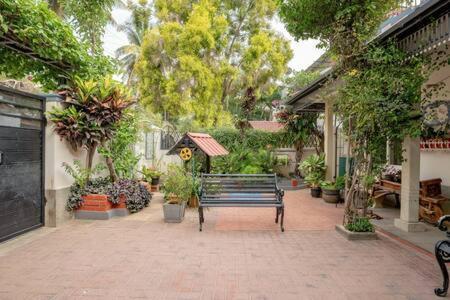 Eden Garden Villa By Jadecaps Nr Mg Road Garden 벵갈루루 외부 사진